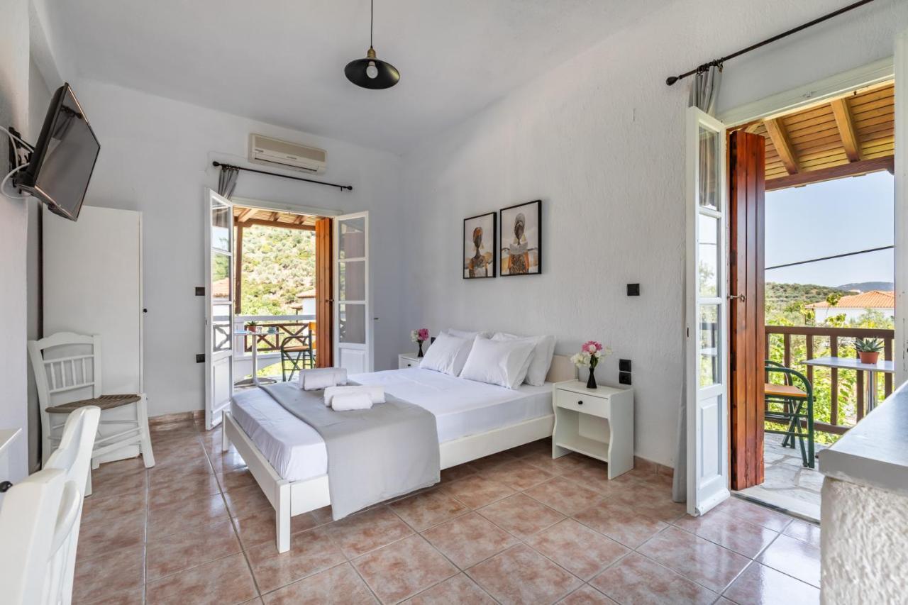 Konstantina Studios Σκόπελος Εξωτερικό φωτογραφία